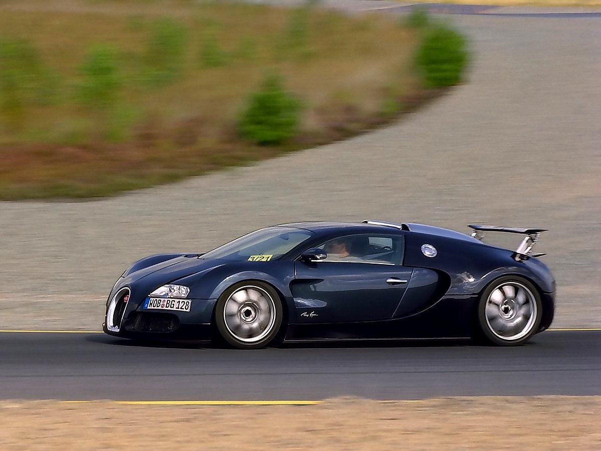 Fond d'écran - voitures, Bugatti, Bugatti Veyron, supercar, voiture de course