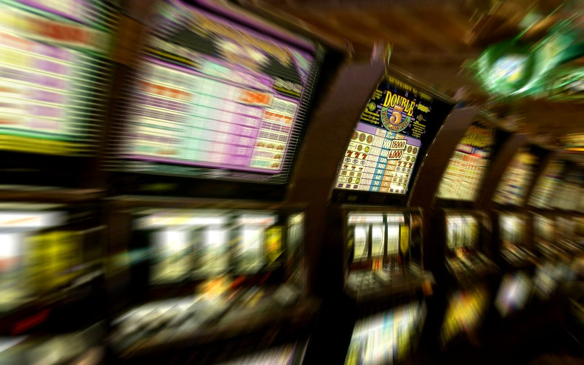 Screen wallpaper / casino, slot machine, blurry, glass, architecture