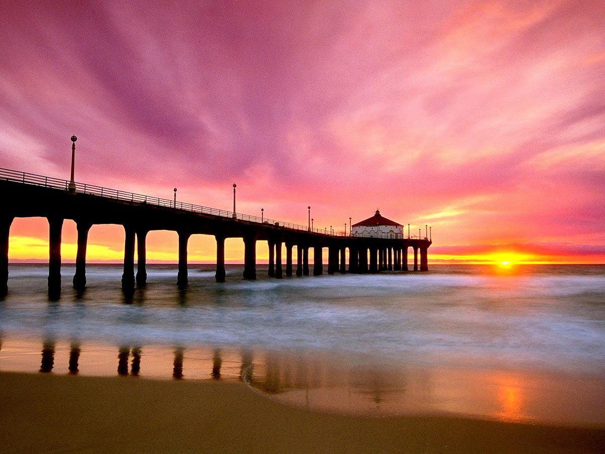 Image de fond : lever du soleil, jetée, plage, nuages, crépuscule (1600x1200)