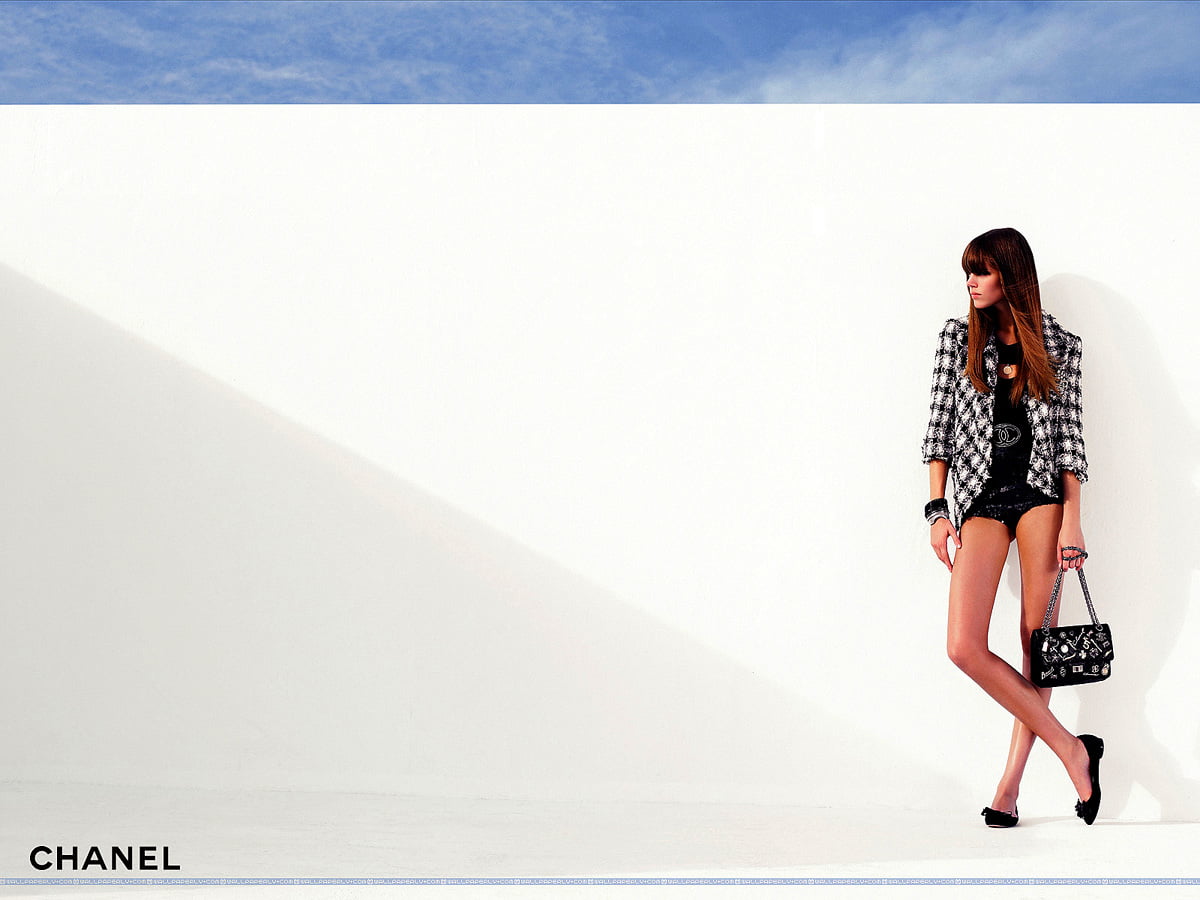 1600x1200 wallpaper - Chanel, fashion model, fashion